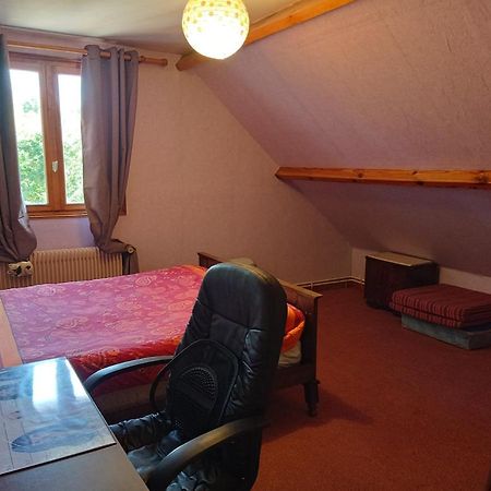 Lit 2 Personnes Grand Bureau Apartment Fruges Ngoại thất bức ảnh