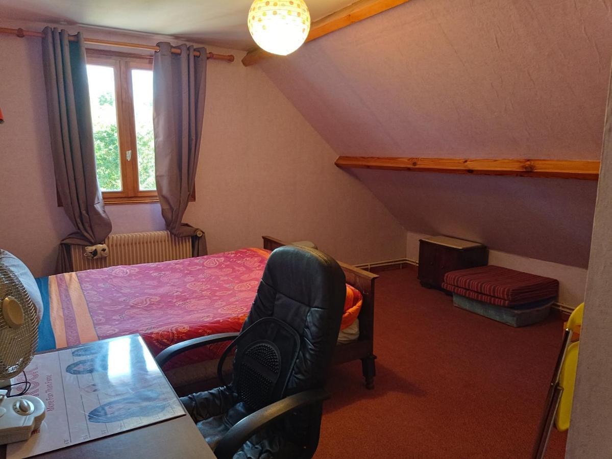 Lit 2 Personnes Grand Bureau Apartment Fruges Ngoại thất bức ảnh