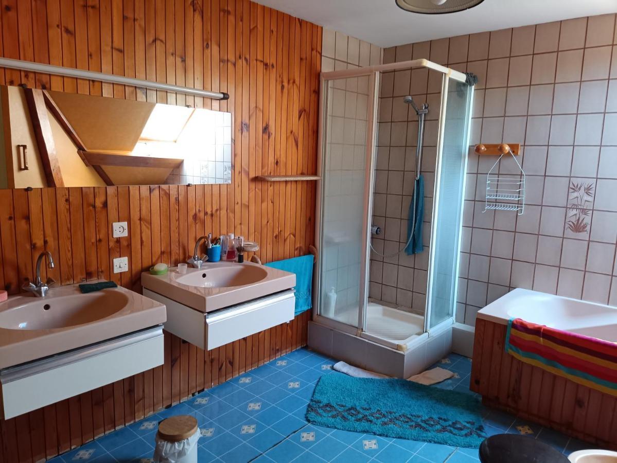 Lit 2 Personnes Grand Bureau Apartment Fruges Ngoại thất bức ảnh